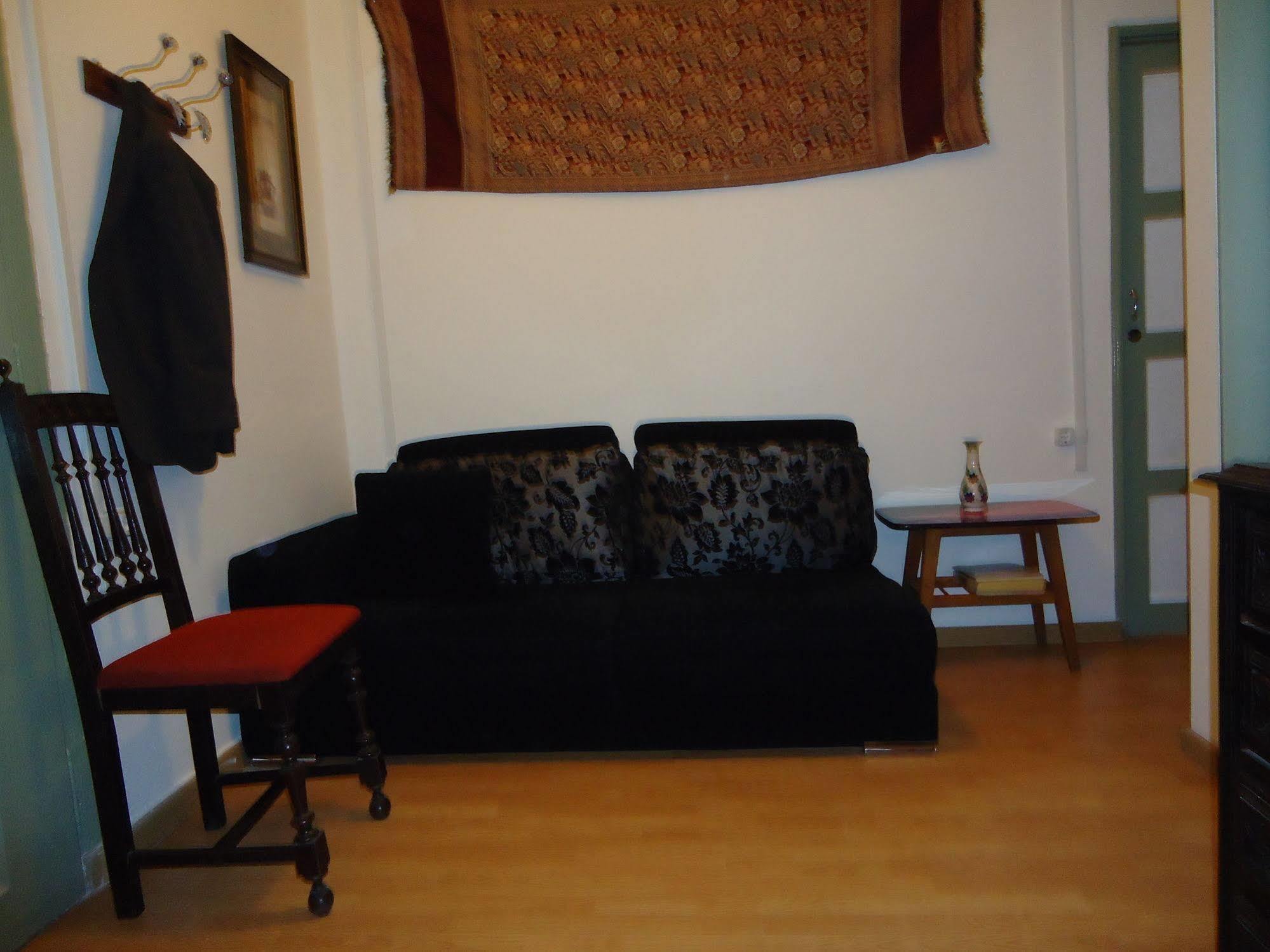 New Aljubarrota Guest House リスボン エクステリア 写真