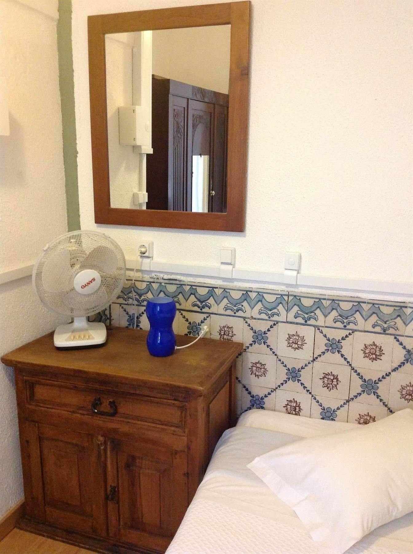 New Aljubarrota Guest House リスボン エクステリア 写真